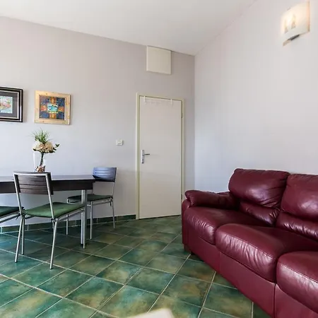 Vista Mar Apartment *